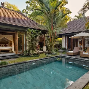 buana-tirta-ubud-villa.ubudhotelsnow.com/